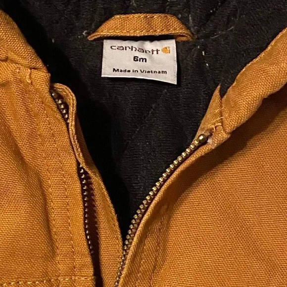 Carhartt jacket size 6 months - Picture 2 of 2